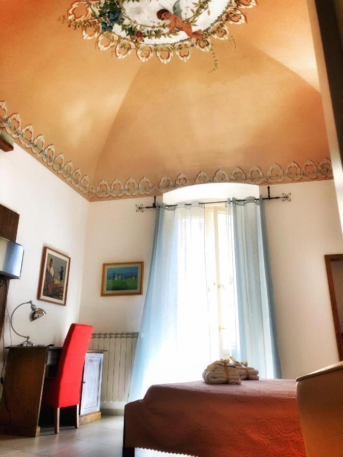 Bed and Breakfast Palazzo Salia à Lecce Extérieur photo