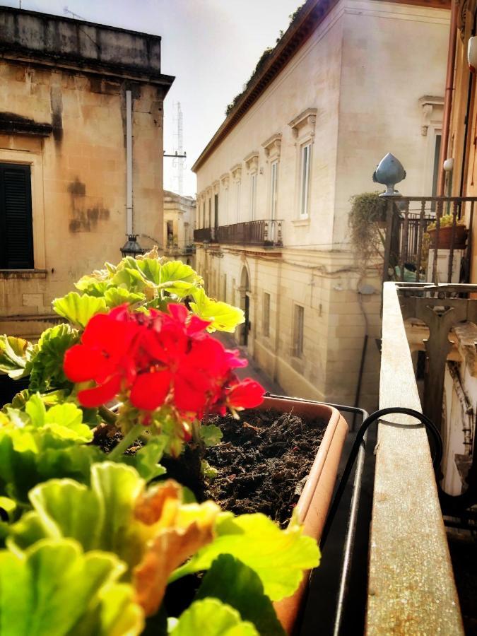 Bed and Breakfast Palazzo Salia à Lecce Extérieur photo
